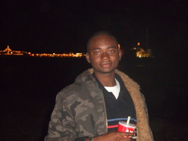  - click for next photo